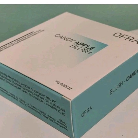 OFRA Blush in Candy Apple - Picture 4 of 5